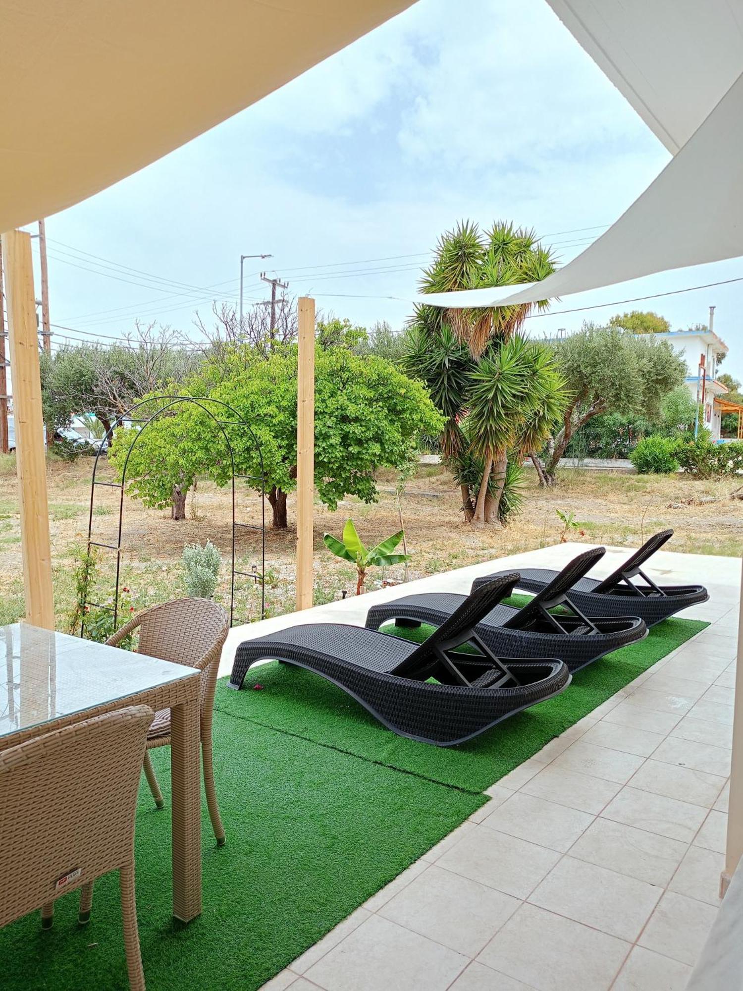 Spacious Beach House Theologos Exterior foto